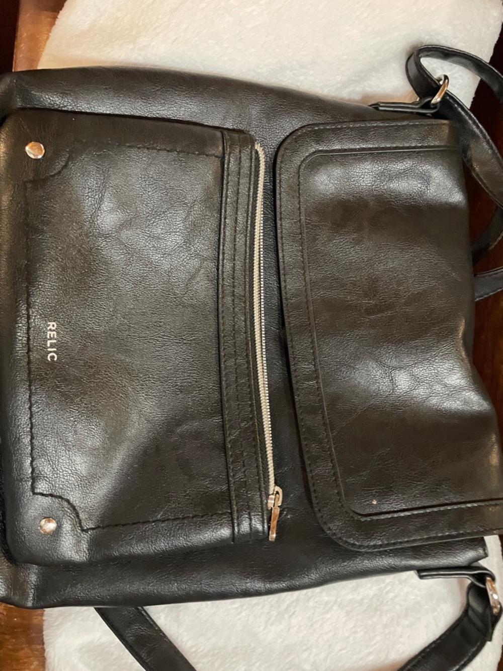 Relic crossbody purse!